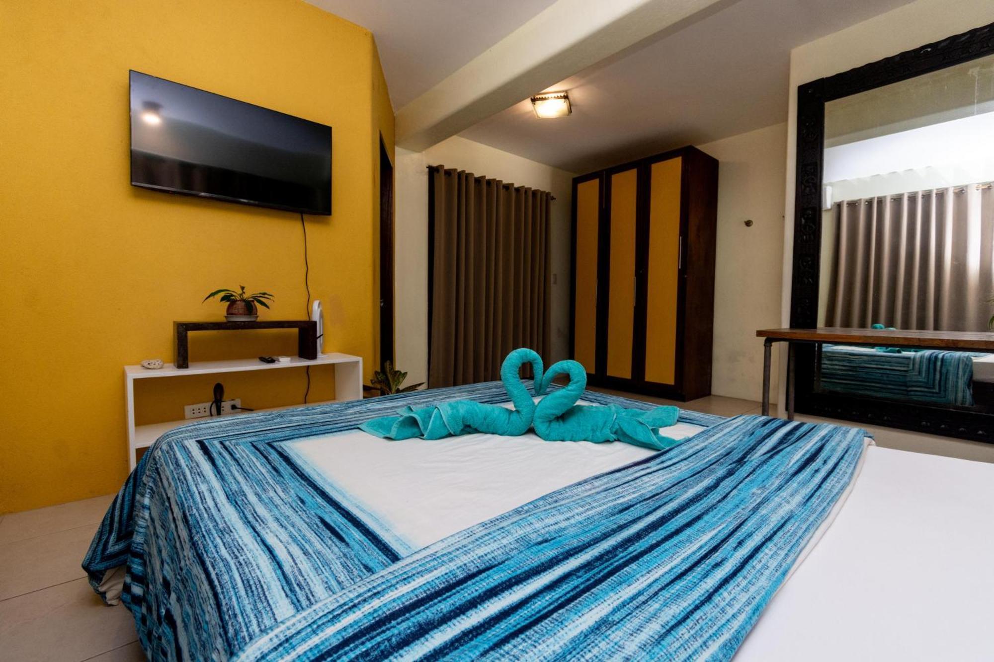 Babosam Apartments Boracay Island Екстер'єр фото