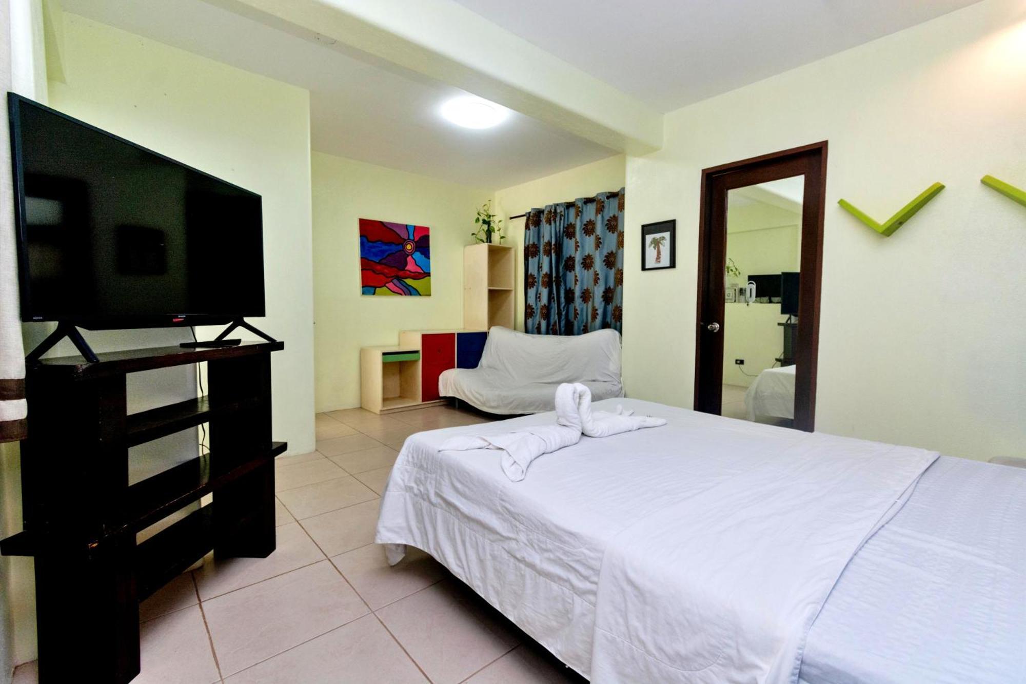 Babosam Apartments Boracay Island Екстер'єр фото