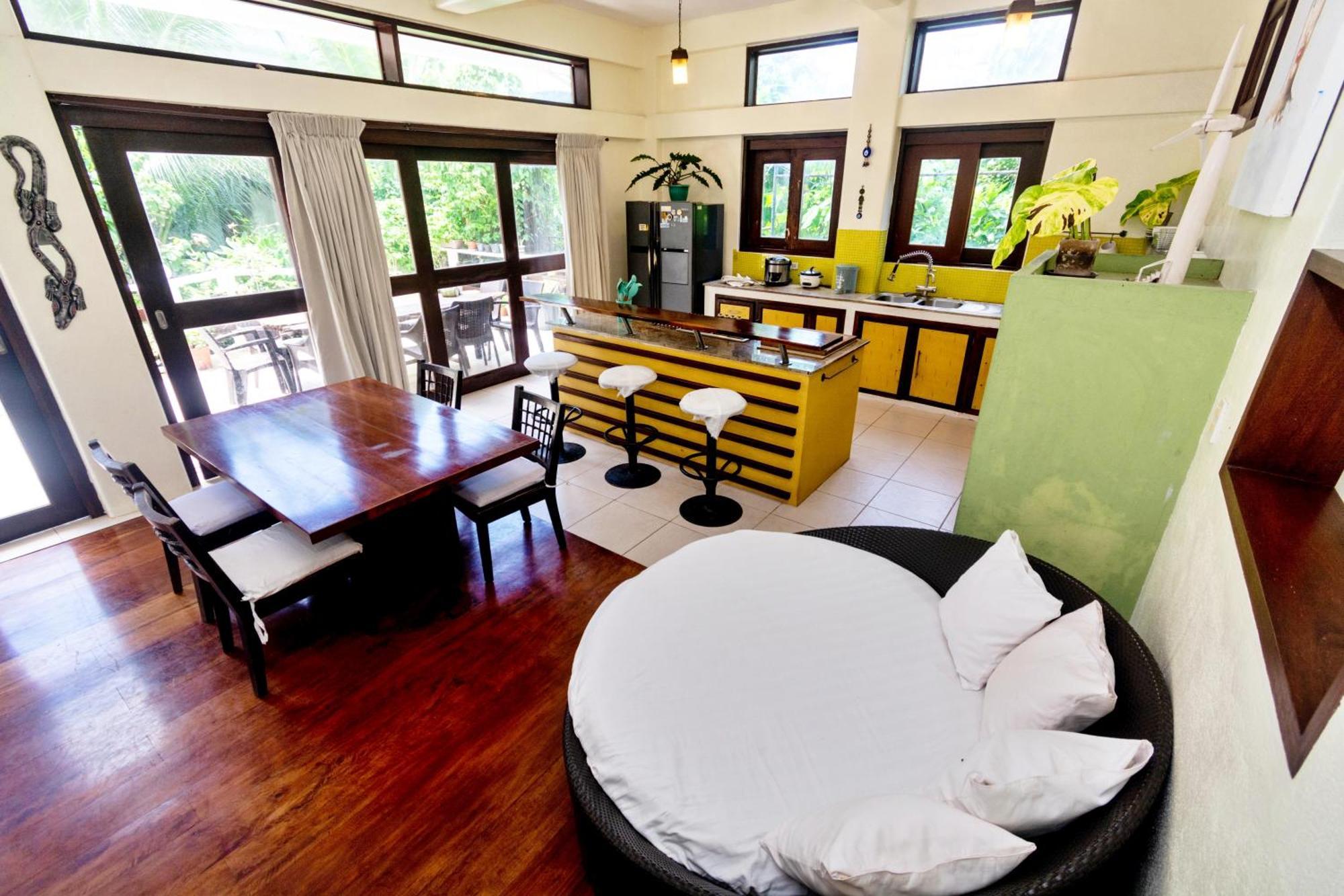Babosam Apartments Boracay Island Екстер'єр фото