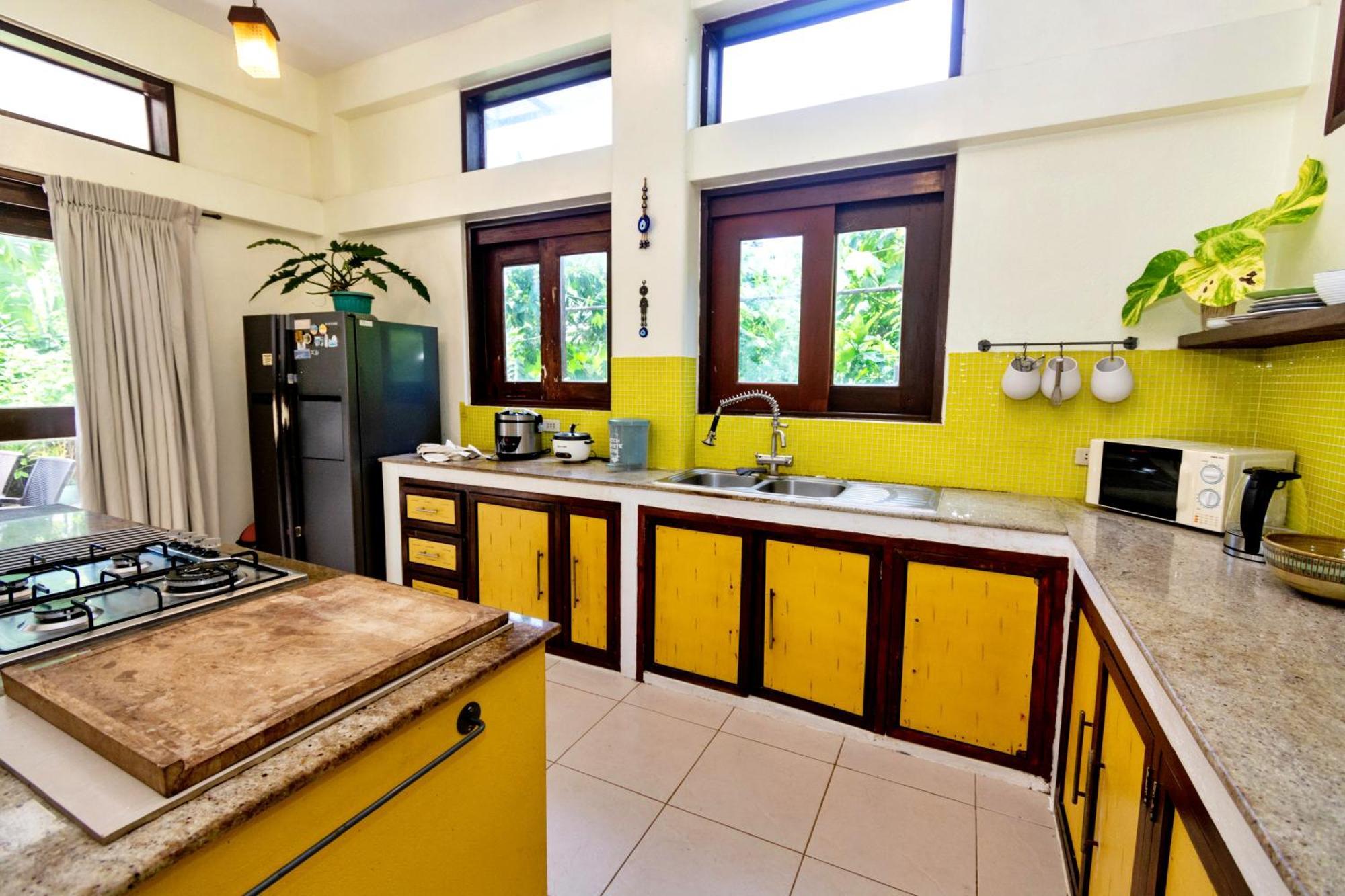 Babosam Apartments Boracay Island Екстер'єр фото
