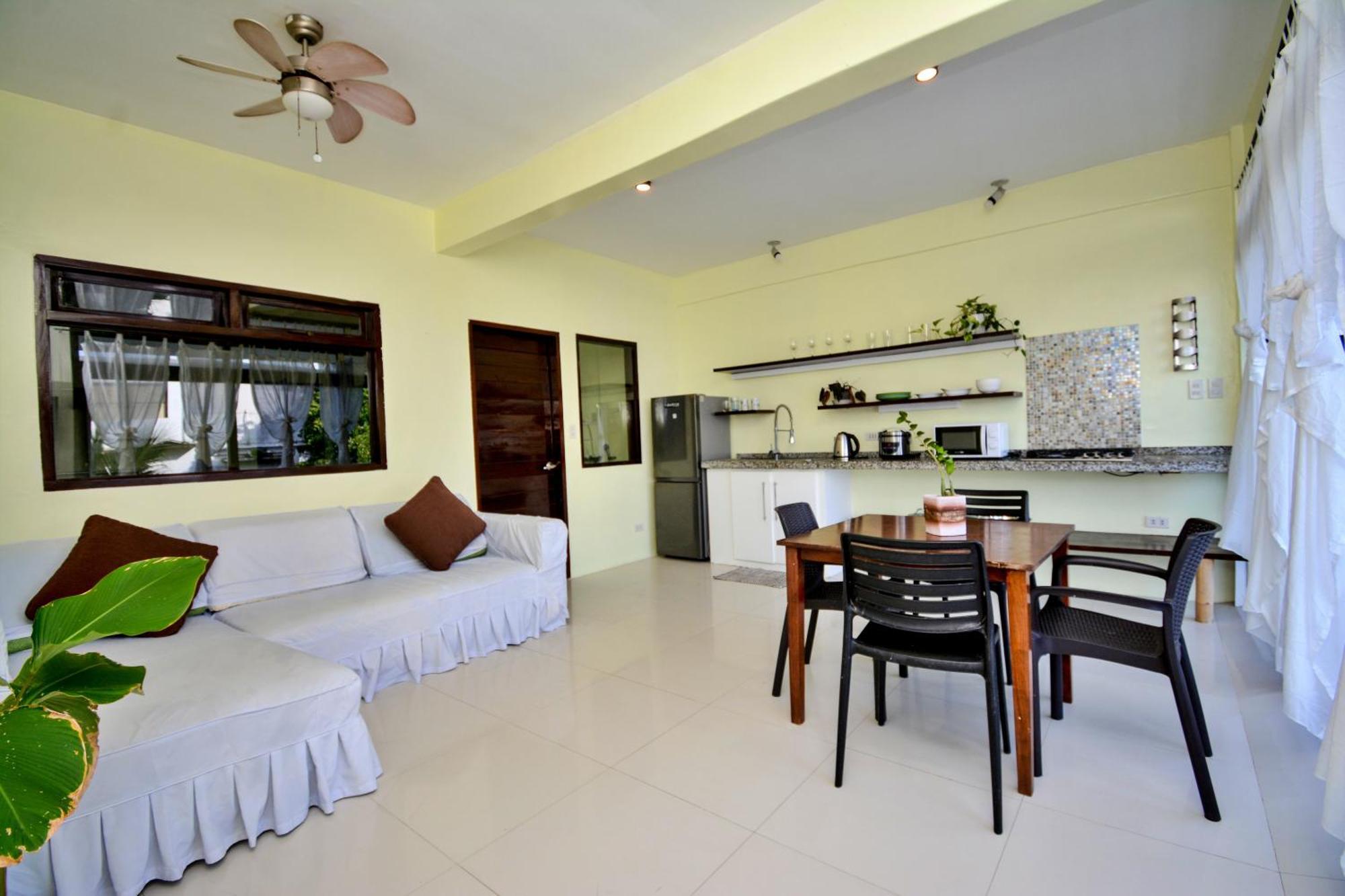 Babosam Apartments Boracay Island Екстер'єр фото